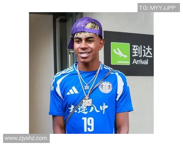 大连足球历史十大球星盘点，谁是你心中的最佳传奇球员