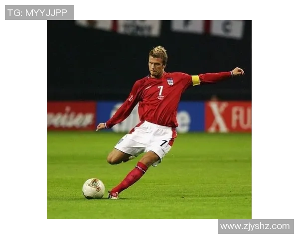 英俊潇洒的国外足球巨星展现赛场王者风范与无限魅力 英俊潇洒的国外足球巨星展现赛场王者风范与无限魅力